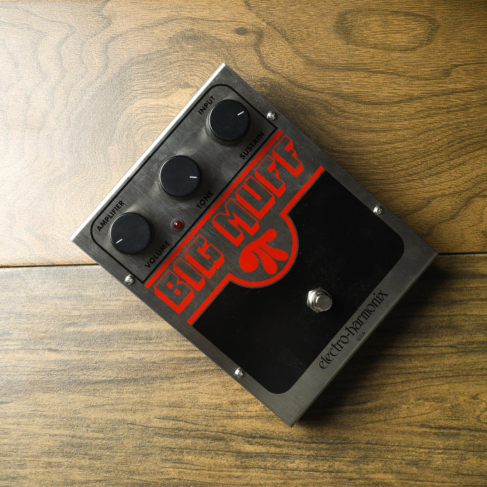 Sustentador de distorsión clásico Big Muff Pi de Electro Harmonix