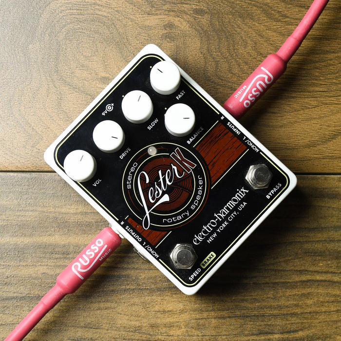 Altavoz rotatorio estéreo Electro Harmonix Lester K