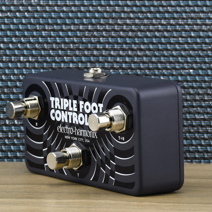 Controlador de pie triple Electro Harmonix