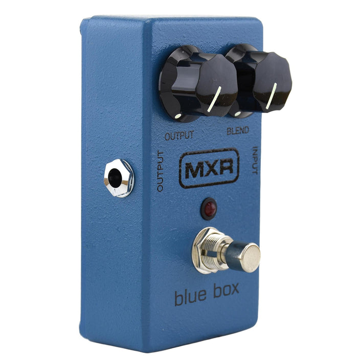 Pedal de distorsión MXR Blue Box