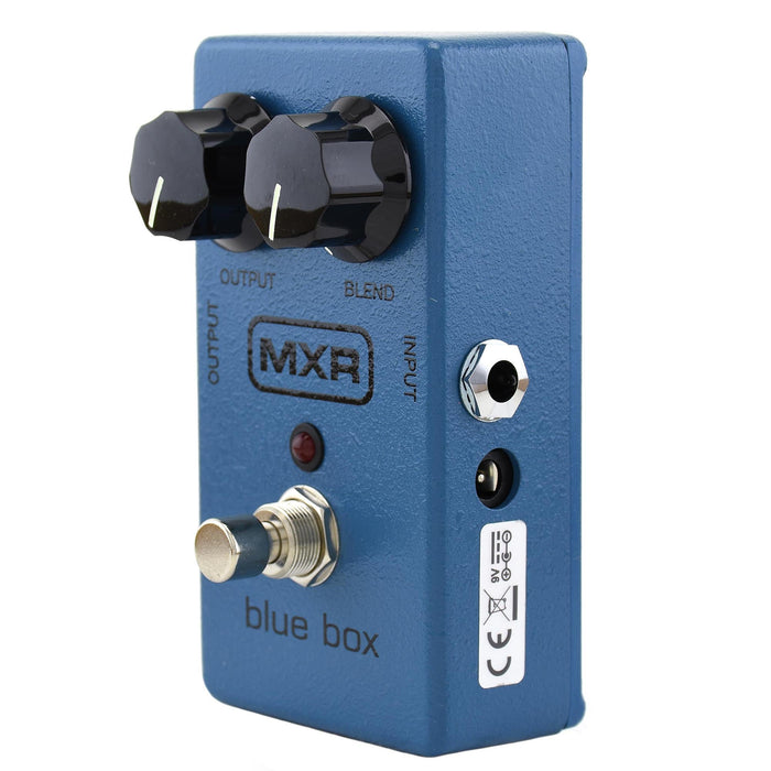 Pedal de distorsión MXR Blue Box