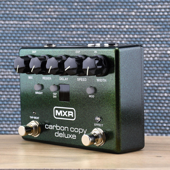 Retardo analógico MXR Carbon Copy Deluxe